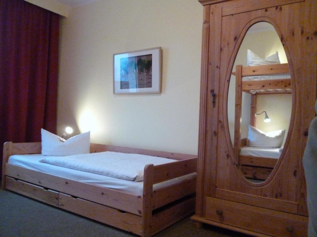 Hostel & Bistro Haus Der Horizonte Bad Doberan Szoba fotó