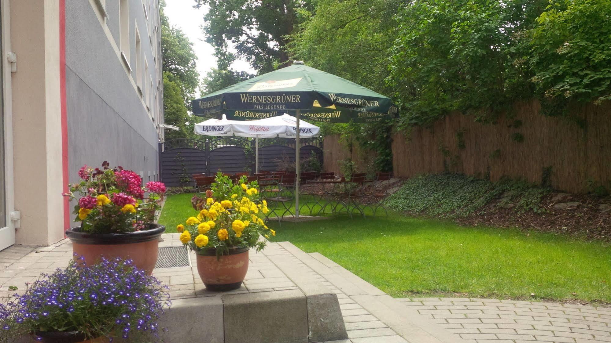 Hostel & Bistro Haus Der Horizonte Bad Doberan Kültér fotó